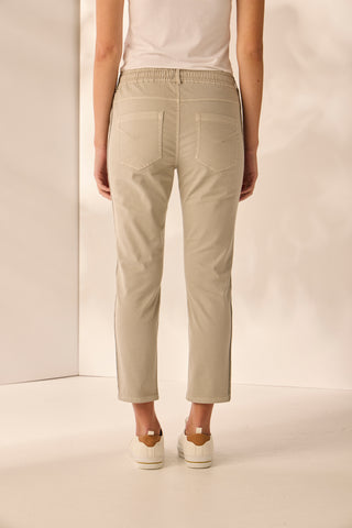 Lania Zane Jeans Natural - Side view | AAAG