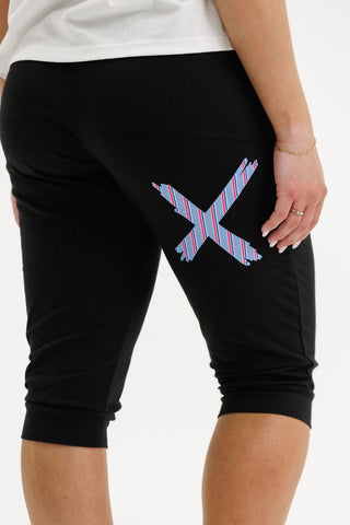 Apartment Pant 3/4 - Black With Blue Haven Stripe Cross