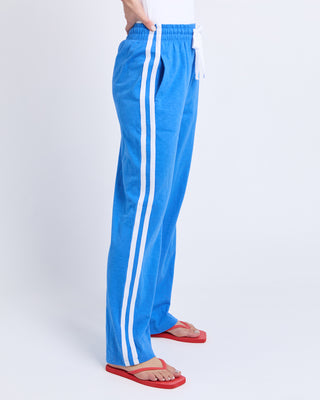 Foxwood Power Pant Deep Blue, Styled view | AAAG