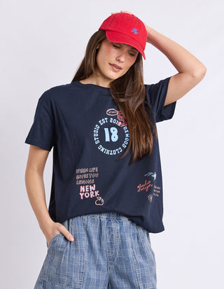 Foxwood Warmup Tee Navy, Side view | AAAG