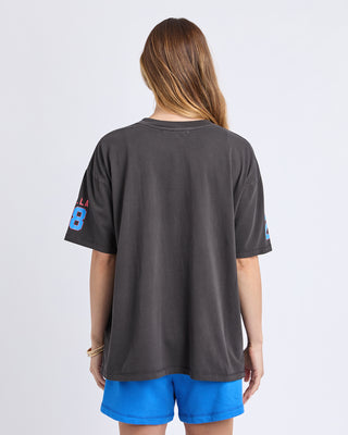 Foxwood Athletica Tee Washed Black, Detail view | AAAG