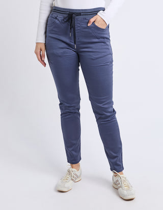 Sylvia Jogger - Country Blue
