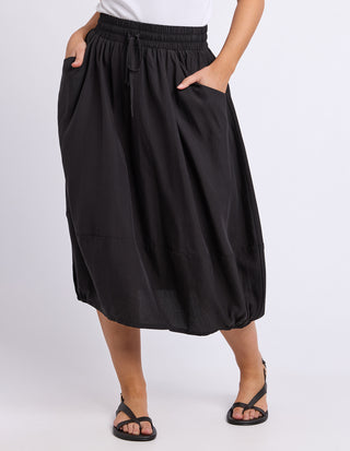 Elm Katie Skirt Black, Front view | AAAG