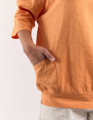 Elm Mazie Sweatshirt Mango Tango, Pocket detail close-up | AAAG