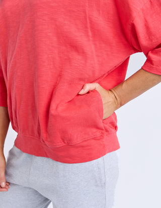 Mazie Vee Neck - Cayene