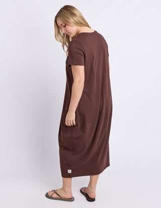 Elm Diana Short Sleeve Dress Chocolate, Side profile | AAAG
