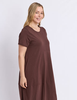 Elm Diana Short Sleeve Dress Chocolate, Back view | AAAG