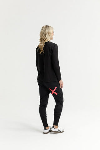 Alpine Apartment Pants - Black With Coral Cross