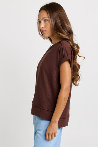 Shirley Short Sleeve Tee Shirt - Chocolate