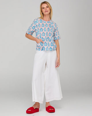 Guru Top - Emilia White