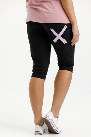 Apartment Pant 3/4 - Black with Lilac Cross