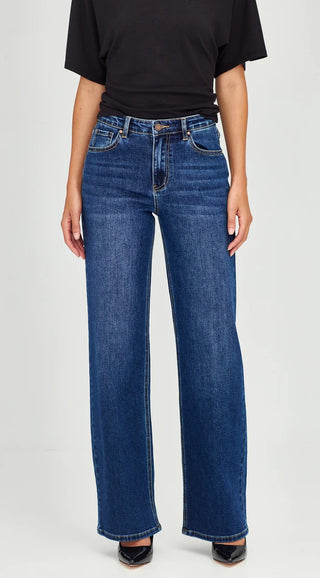 Junk Food Maddie Short Stuff Jeans Dark Blue, Front detail view | AAAG