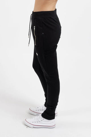 Escape Trackies Hopeful - Black - F1024FST.910-BK/WH - All About A Girl