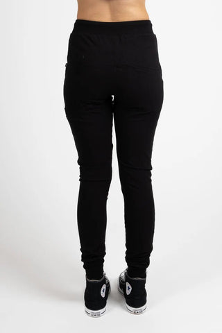 Escape Trackies Le Radness - Black/White - F1024FST.239-BK - All About A Girl