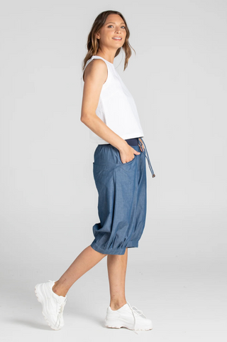 Jada Shorts - Chambray