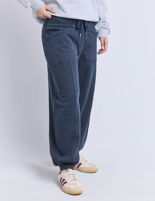 Leo Trackpants - Dark Sapphire