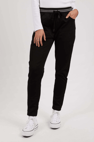 Margo Joggers - Black - 81D1392.BLK - All About A Girl