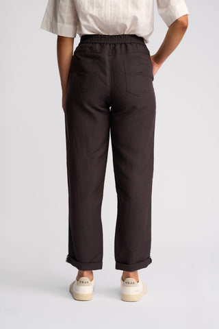 Oxford Slim Leg Grazer Pants - Chocolate - 5016 - All About A Girl