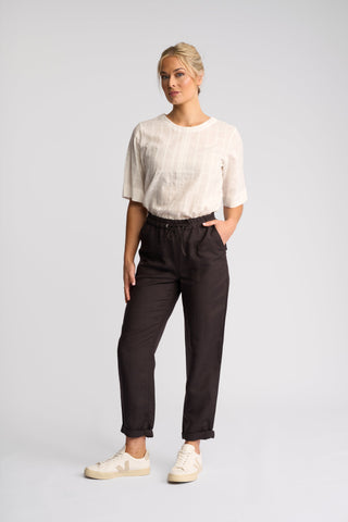 Oxford Slim Leg Grazer Pants - Chocolate - 5016 - All About A Girl