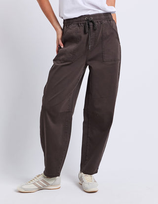 Quinn Barrel Jogger - Chocolate - 81D1667.CHOC - All About A Girl