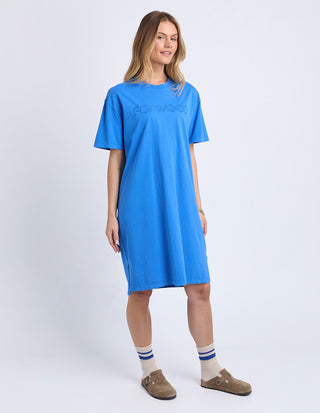 Foxwood Simplified Tee Dress Deep Blue, Full length | AAAG
