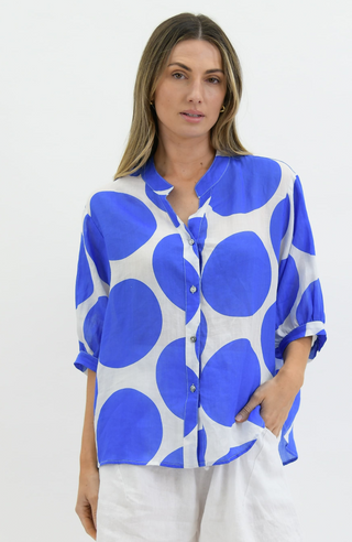 Worthier The Label Coco Linen Shirt Royal Blue - Colour view | AAAG