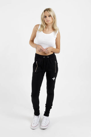 Escape Trackies Staple - Black/White