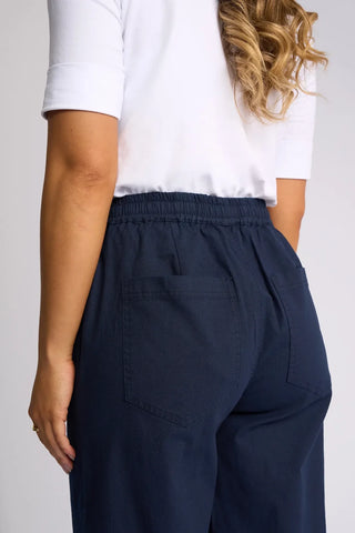 Vassalli Dione Pants Ink, Waist detail | AAAG