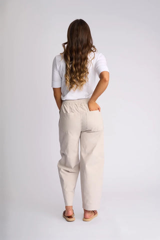 Vassalli Dione Pants Stone, Full length | AAAG