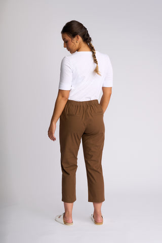 Henley 7/8 Slim Leg Pants - Pecan SS